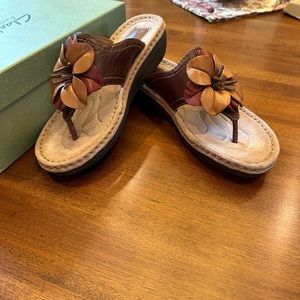 Clarks Artisan leather sandals. Size 8m.